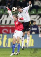 Fussball International: Deutschland U21 - Tschechien U21, Zweikampf