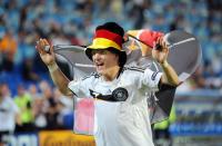 FUSSBALL EURO 2008: JUBEL SCHWEINSTEIGER (Deutschland)
