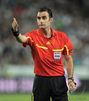 Fussball International  EM Qualifikation: Schiedsrichter Stephan Studer (SUI)