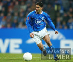 FUSSBALL Bundesliga: Bochum, HASHEMIAN, Einzelaktion am Ball