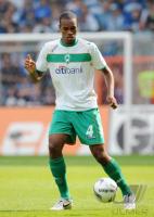 FUSSBALL 1. BUNDESLIGA, Werder Bremen: NALDO Einzelaktion