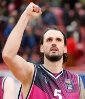 Basketball 1. Bundesliga 15/16 Hauptrunde: Walter Tigers Tuebingen - Telekom Baskets Bonn