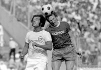 Fussball 1. Bundesliga, Saison 1974/1975, 1. Spieltag: Offenbach - Bayern 6:0