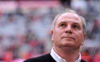 Fussball 1. Bundesliga : Manager Uli Hoeness  (FCB)