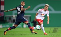 Fussball  DFB Pokal  2. Runde  Saison 17/18: RB Leipzig - FC Bayern Muenchen