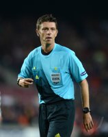 FUSSBALL INTERNATIONAL CHL 12/13: Schiedsrichter Gianluca Rocchi