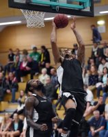 Basketball 1. Bundesliga 15/16 Testspiel:  Walter Tigers Tuebingen - ratiopharm Ulm