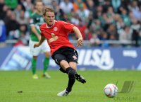 Fussball, 1. Bundesliga, Saison 2010/2011: Mainz, POLANSKI am Ball