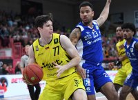Basketball 2. Bundesliga  19/20: Tigers Tuebingen - FC Schalke 04 Basketball