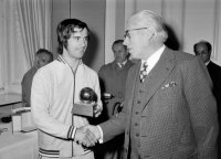 Fussball  Mueller bekommt Goldenen Ball