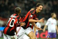 FUSSBALL SERIE A: Robinho, Zlatan Ibrahimovic (v. li. Milan)