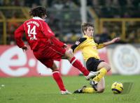 Fussball 1. Bundesliga: Dortmund - Bayern, Zweikampf