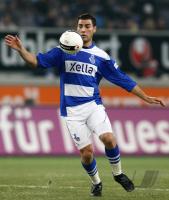 Fussball 1. Bundesliga: Duisburg, MOKHTARI Einzelaktion