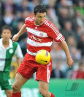 Fussball 1. Bundesliga: Bayern, VAN BOMMEL Einzelaktion