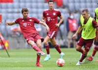 Fussball 1. Bundesliga Saison 21/22: Teampraesentation FC Bayern Muenchen