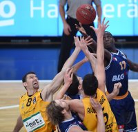 Basketball 1. Bundesliga 14/15 Hauptrunde:  Walter Tigers Tuebingen - Eisbaeren Bremerhaven
