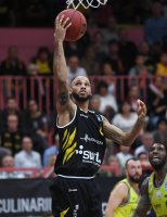 Basketball 1. Bundesliga 17/18 Hauptrunde: Walter Tigers Tuebingen - medi Bayreuth