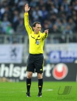 Fussball 2. Bundesliga:  Schiedsrichter Florian Meyer