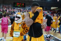 Basketball 1. Bundesliga 13/14:  Walter Tigers Tuebingen - Telekom Baskets Bonn