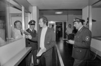 Fussball Europapokal Saison 1973/1974:  Beckenbauer beim Zoll
