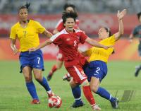 FUSSBALL  Olympia 2008   Vorrunde  Frauen   Brasilien - Korea DVR