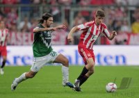 Fussball 1. Bundesliga  Saison 2010/2011: FC Bayern Muenchen - Werder Bremen