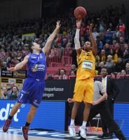 Basketball 1. Bundesliga 16/17 Hauptrunde: Walter Tigers Tuebingen - Science City Jena