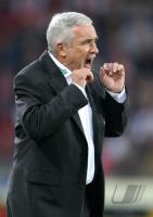 Fussball 2. Bundesliga: 1. FC Koeln - RW Essen