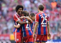 Fussball 1. Bundesliga Saison 14/15: JUBEL FC Bayern Muenchen