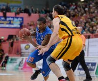 Basketball 1. Bundesliga 13/14:  Walter Tigers Tuebingen - Mitteldeutscher BC