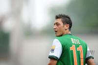FUSSBALL, 1. BUNDESLIGA, Werder Bremen: OEZIL