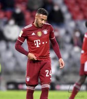 Fussball 1. Bundesliga Saison 21/22: FC Bayern Muenchen - Arminia Bielefeld