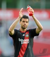 Fussball: 1. Bundesliga Saison 2010/2011: Leverkusen, BALLACK