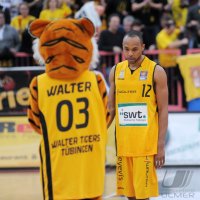 Basketball 1. Bundesliga 13/14:  Walter Tigers Tuebingen - FC Bayern Muenchen