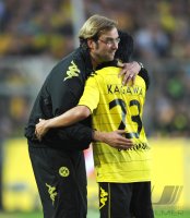 Fussball 1. Bundesliga : Trainer Juergen Klopp, Shinji Kagawa (v.li., Borussia Dortmund)