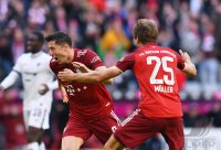 Fussball 1. Bundesliga Saison 21/22: FC Bayern Muenchen -  TSG 1899 Hoffenheim
