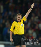FUSSBALL CHL   Schiedsrichter Helmut Fleischer (GER)