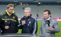Fussball 1. Bundesliga, Saison 2012/2013:  Trainer Juergen Klopp (li, Borussia Dortmund) mit Trainer Jupp Heynckes (Mitte, FC Bayern Muenchen) und Lothar Matthaeus