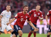 Fussball 1. Bundesliga Saison 18/19: FC Bayern Muenchen - TSG 1899 Hoffenheim