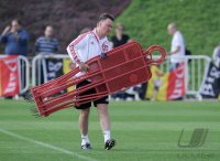 Fussball 1. Bundesliga 2010/2011 Trainingslager FC Bayern Muenchen : Trainer van Gaal