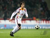 Fussball UEEA CUP: Galatasaray, TOPAL Einzelaktion