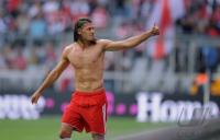 FUSSBALL 1. BUNDESLIGA: Bayern Muenchen - Gladbach