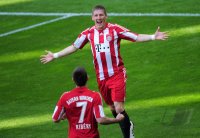Fussball 1. Bundesliga : JUBEL Bastian Schweinsteiger, Franck Ribery (v. re, FC Bayern Muenchen)