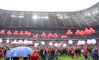 Fussball 1. Bundesliga Saison 15/16: FC Bayern Muenchen - Hannover 96