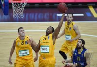 Basketball 1. Bundesliga 15/16 Hauptrunde: Walter Tigers Tuebingen - EWE Baskets Oldenburg