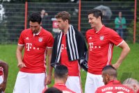 Fussball 1. Bundesliga 2016/2017: Fototermin beim FC Bayern Muenchen