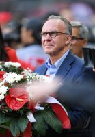 Fussball 1. Bundesliga Saison 2016/2017: FC Bayern Muenchen - Borussia Dortmund