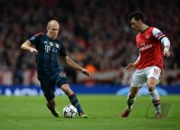 Fussball International CHL Saison 13/14: Arsenal London - FC Bayern Muenchen