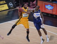 Basketball 1. Bundesliga  12/13:  Walter Tigers Tuebingen - EWE Baskets Oldenburg