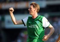 FUSSBALL, 1. BUNDESLIGA, SV Werder Bremen. BOROWSKI jubelt